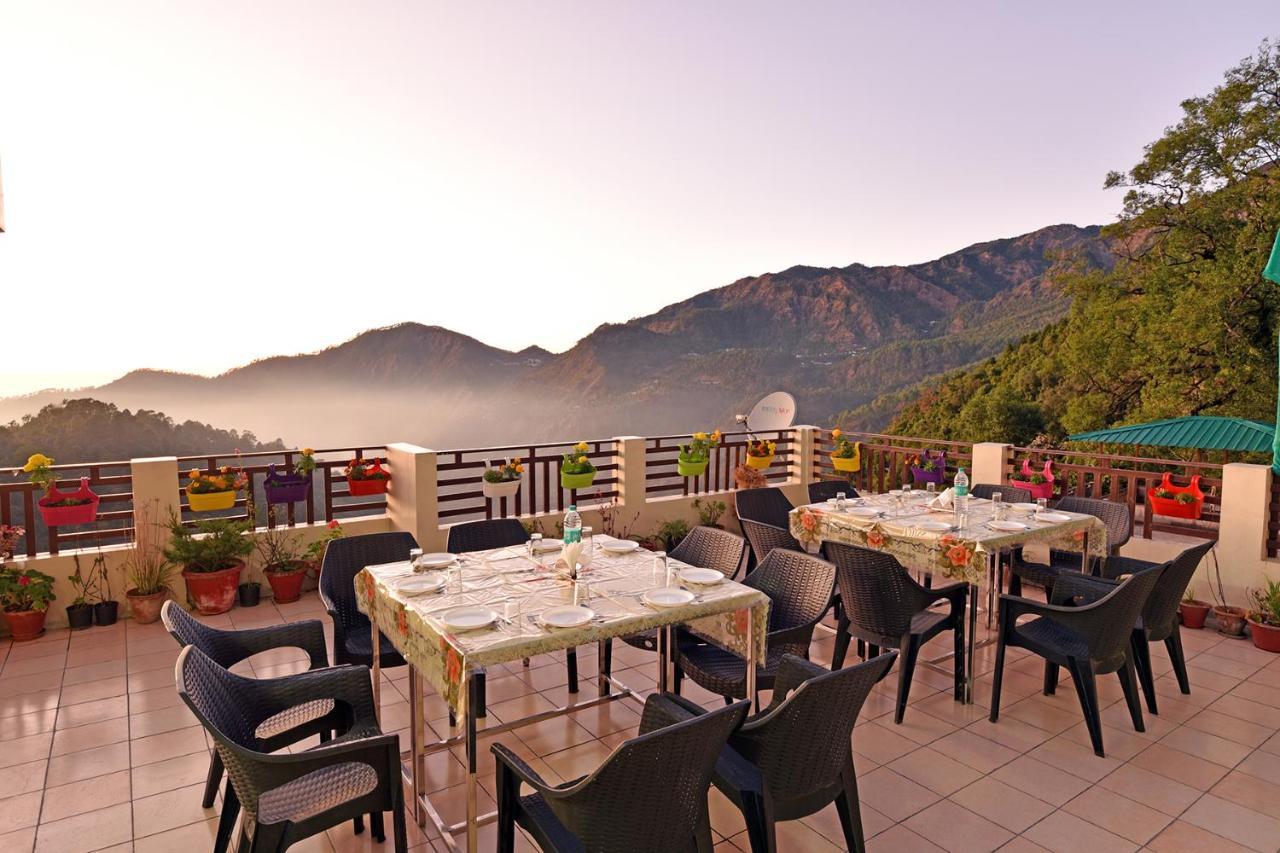 Green Roof Hotel ไนนิตาล ภายนอก รูปภาพ