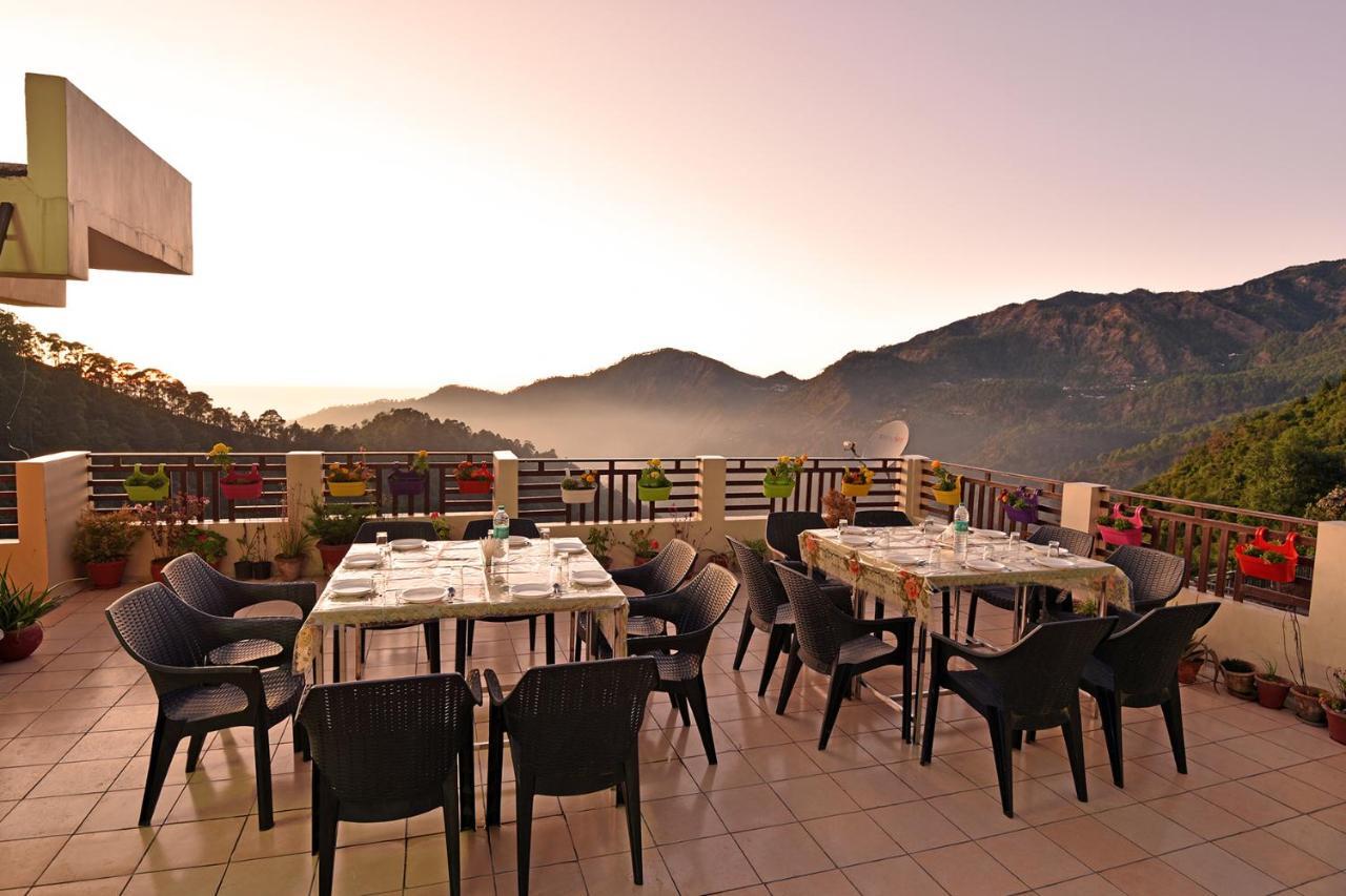 Green Roof Hotel ไนนิตาล ภายนอก รูปภาพ
